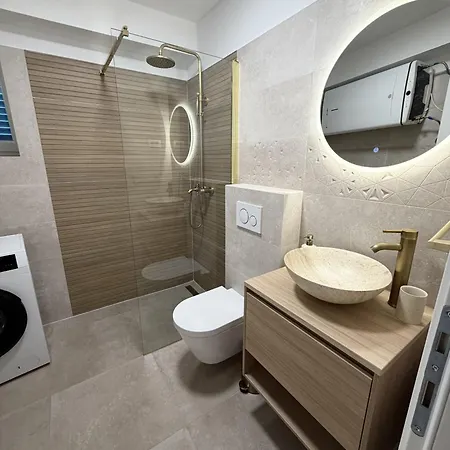 House Blazov Dvor With Jacuzzi Zaton (Zadar)
